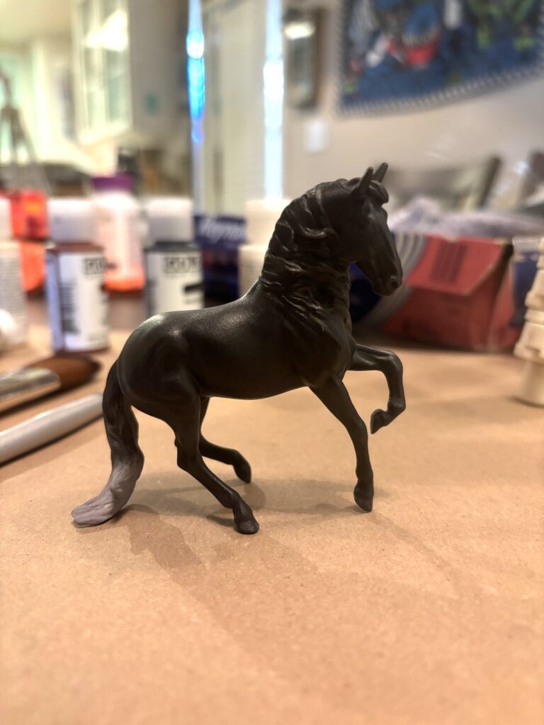 The horse with a second layer of dark grey added.